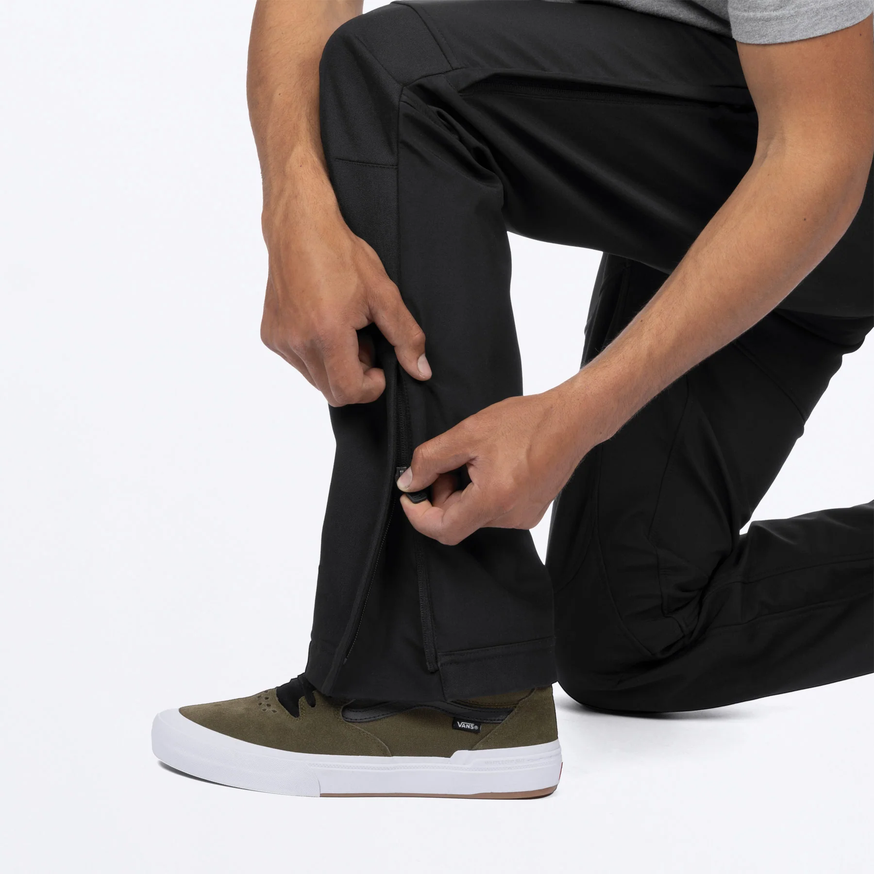 Men's Altitude Softshell Pant - Image 5